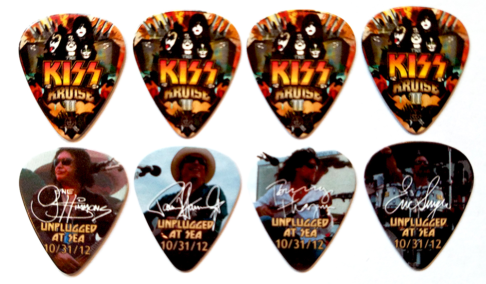 KKII-10-31-12-Unplugged – KISS Addiction