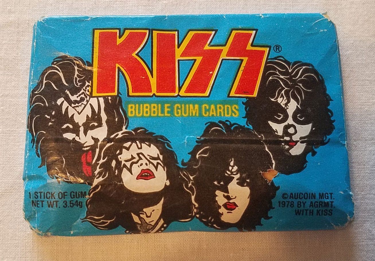 kiss-vintage-gum-01.jpg